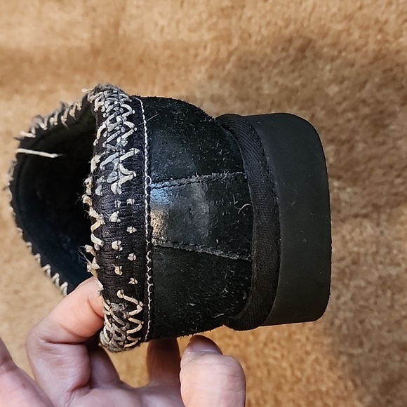 UGG Tasman Slippers Left shoe only - Picture 5 of 10